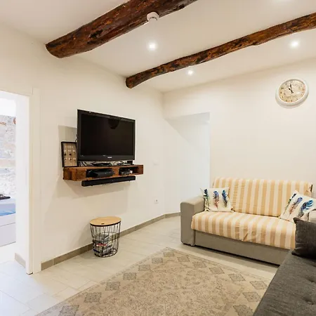 Paolina By Interhome *